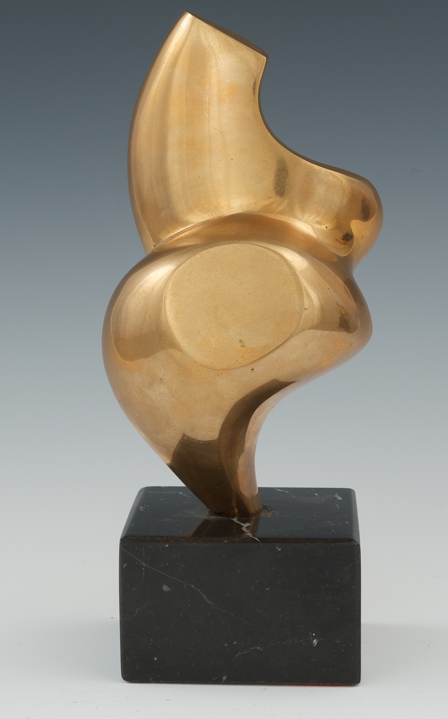 Antonio Grediaga Kieff | Untitled | MutualArt