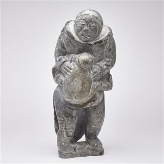 MOTHER HOLDING HER YOUNG CHILD - Markusi Kuanana