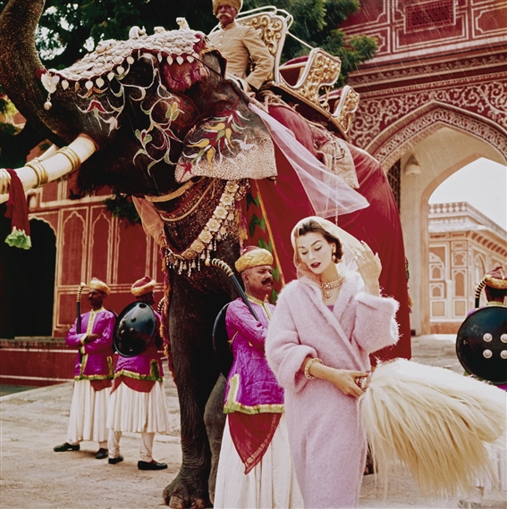 ANNE GUNNING OUTSIDE CITY PALACE, JAIPUR, INDIA, VOGUE, 1956 by Norman Parkinson, printed 2016