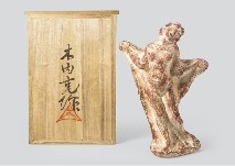 Nude by Yoshi Kinouchi