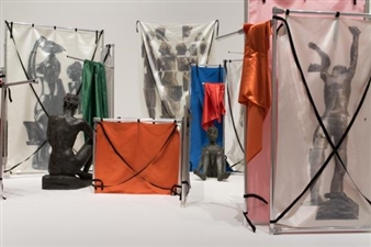 Yorgos Sapountzis: Nacktes Erbe - Die Äpfel - Barbara Gross Galerie