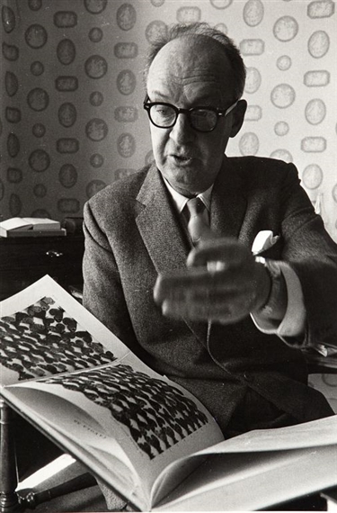 Two works: Vladimir Nabokov during an interview with Traeger - Ronald Traeger