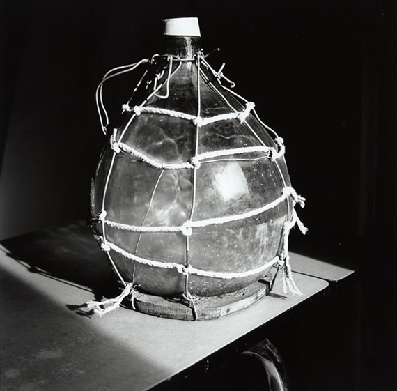 Bonbonne (Wire, String on Wood) by Bill Culbert, 2002