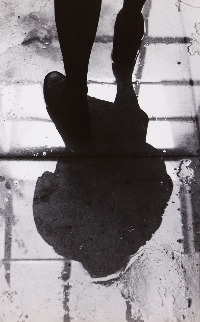 Artwork by Helena Almeida, Lavada em lágrimas, Made of Black and white photograph