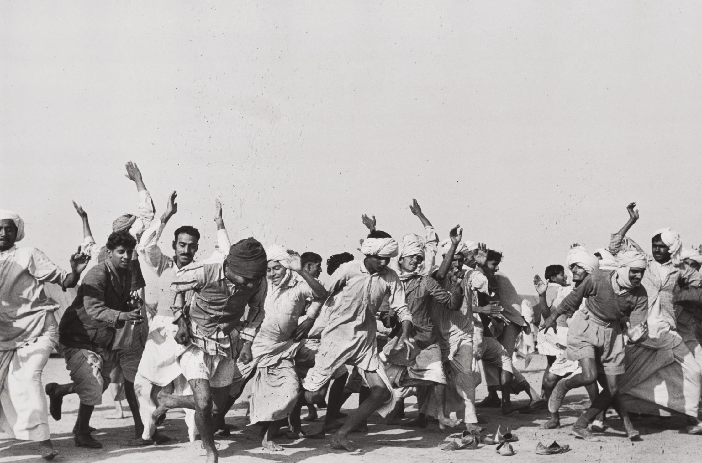 Henri Cartier Bresson Games In A Refugee Camp At Kurukshetra Punjab 