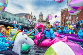 Leo Francis in Association with Chris Fenton: Big Picture - Humber Street Gallery