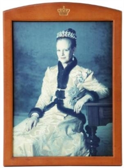 2 works, Portraits of Queen Margrethe and Prince Henrik - Rigmor Mydtskov