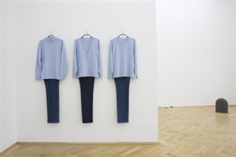 Installation view of Astrid Wagner exhibition at Galerie Nathalie Halgand.