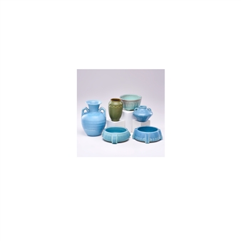 6 Works: Handled Ribbed Vase, and Production Pieces (Vases and Bowls), Cincinnati, OH - Albert Cyrus Munson