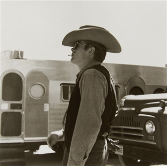 James Dean on the set of ‘Giant’ - Sid Avery