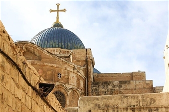 Church of the Holy Sepulchre closes indefinitely