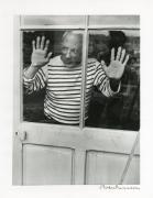 Picasso, La ligne de chance by Robert Doisneau, 1952