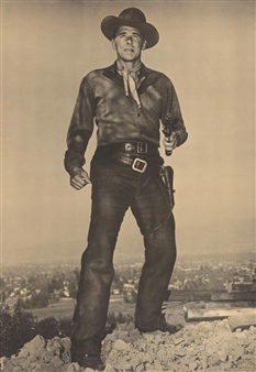 How Portraiture Gave Rise to the Glamour of Guns