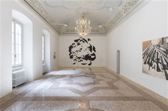 Nate Lowman: Elliptical Machine Gun - MASSIMODECARLO, Milan (Belgioioso)