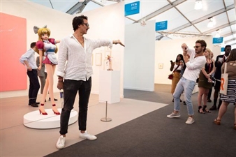 Frieze NY Is Flashy and Instagram-Friendly—But Does That Actually Sell Art?