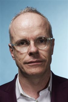 Hans Ulrich Obrist to Lead Five-Hour-Long ‘Interview Marathon’ in Chicago with Artists, Architects, Donut-Shop Owner