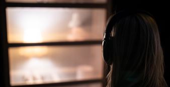 Raquel Meseguer: A Crash Course in Cloudspotting (the subversive act of horizontality) - Southbank Centre, Hayward Gallery