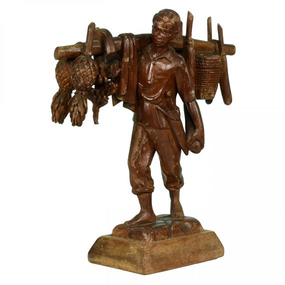 3 Works: A lot of the sculptures of Philippine folk genre figures by Graciano T. Nepomuceno