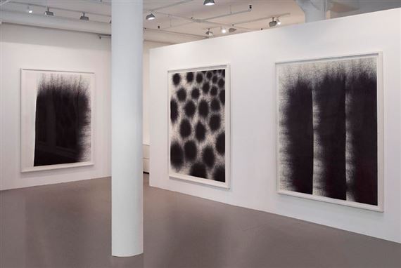 Exhibition at Art Projects International Focuses on Works by Il Lee from the 1990s
