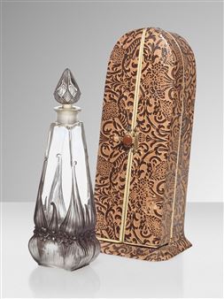 'LE LYS NOIR', A ISABEY VIARD SCENT BOTTLE DESIGNED - Julien Viard