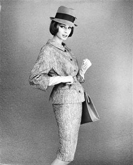 4 works: Gloria in a costume - Rico Puhlmann