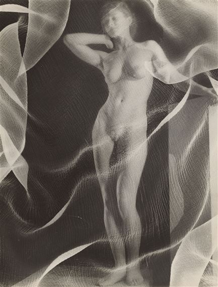Lisa Fonssagrives nue et voile by Pierre Boucher, 1935