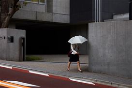 A Subtle Study of Japan’s Inner-City Serenity by Photographer Roberto Badin