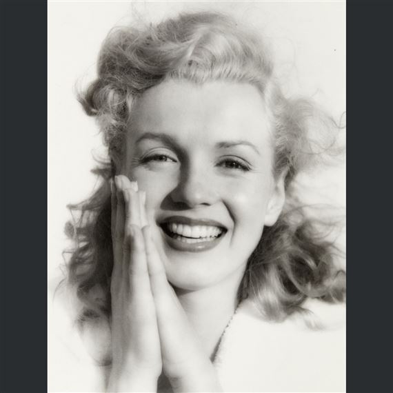 Marilyn Monroe by Andre de Dienes, 1949
