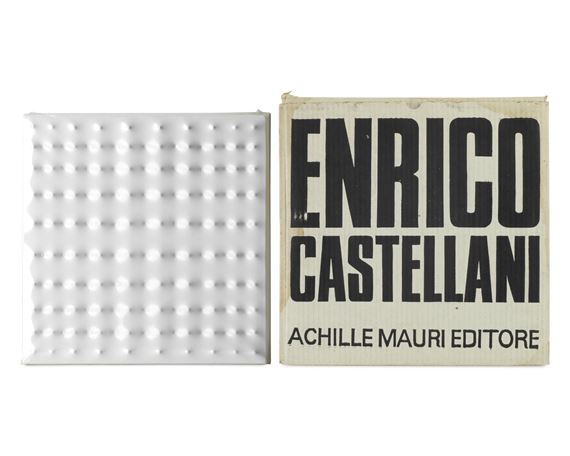 Estroflessione by Enrico Castellani, 1968