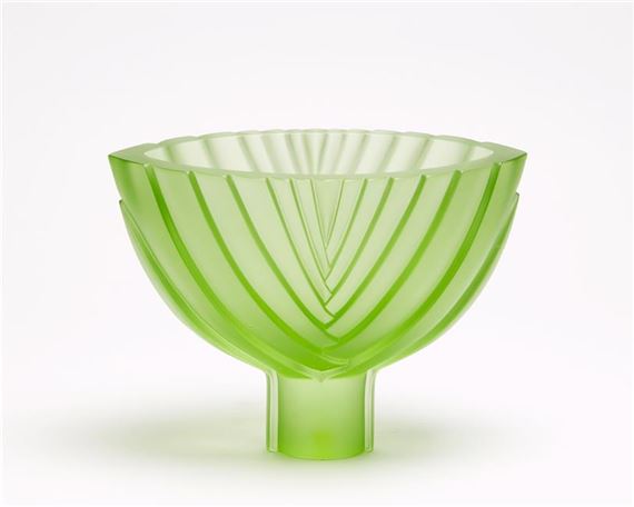 Side Carved Flax Pod by Ann Robinson, 2003