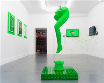 Umber Majeed: In the Name of Hypersurface of the Present