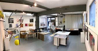 Multiplebox Box Pop Up Xmas Show - Conny Dietzschold Gallery