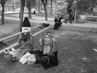 Amak Mahmoodian: Where Time Stood Still - Ffotogallery, Turner House Gallery