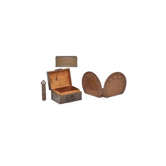 arvie pair of floral bookends and a small cigarette box for the American Meat Packers Association - Harry Dixon