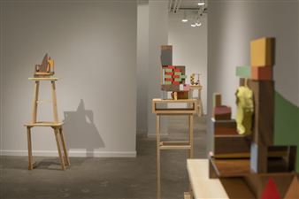 Fitting Forms in Overlooked Spaces: Jim Osman in Conversation with Tatiana Istomina