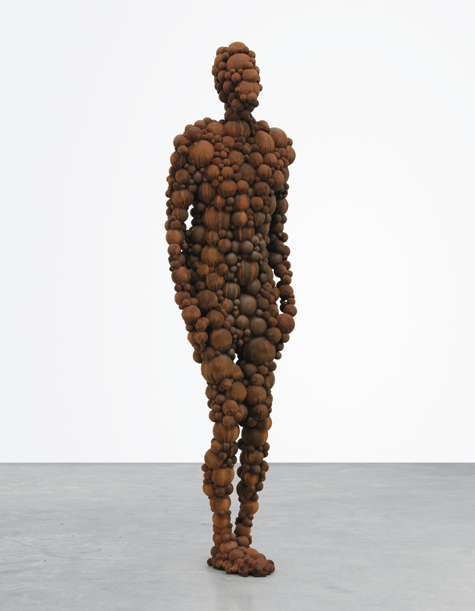 Artwork by Antony Gormley, Standing Matter XII, Made of cast iron