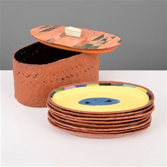 BASKET, 8 PLATES & 8 NAPKINS - Jacquelyn Rice
