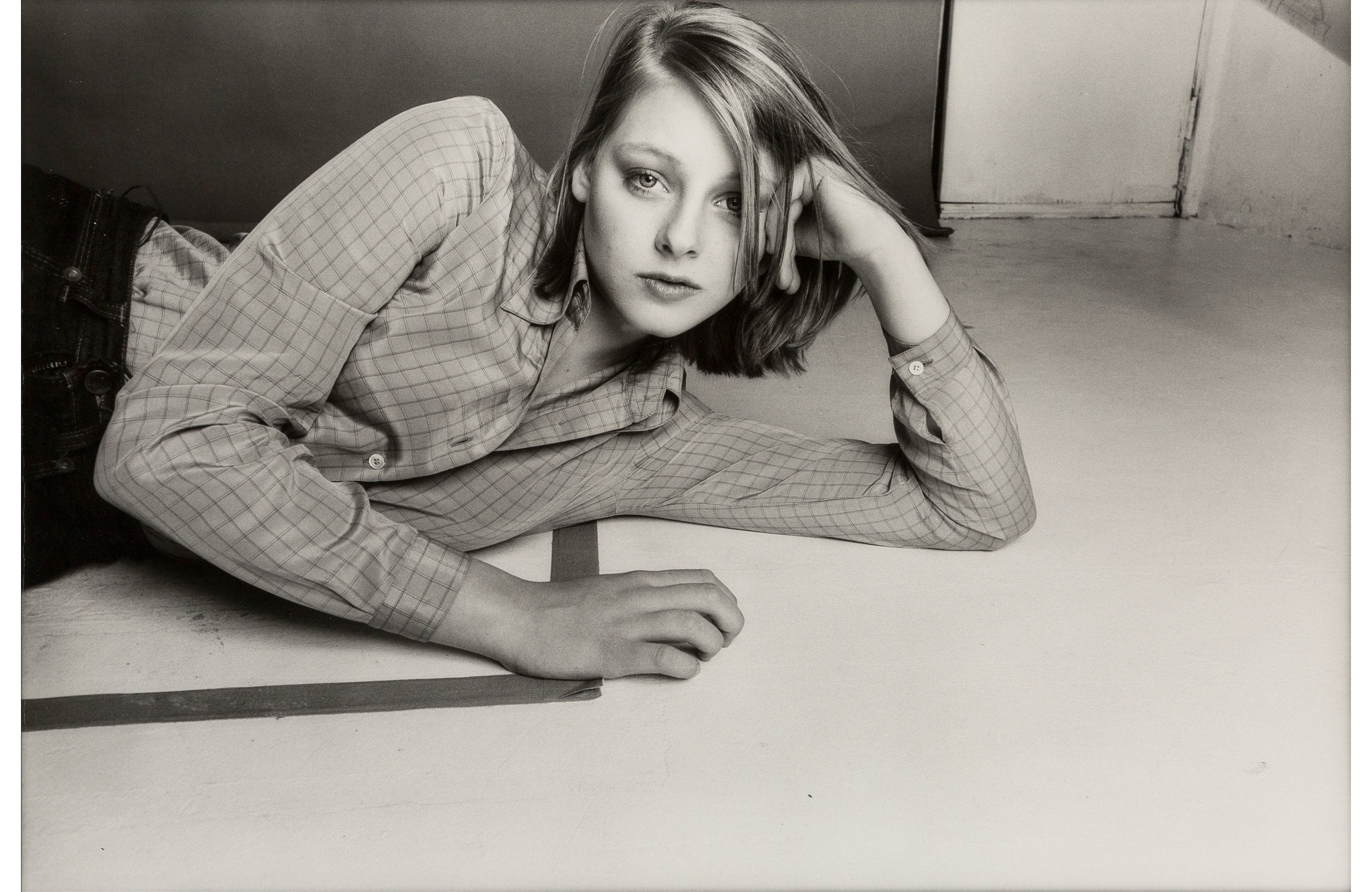 Unbelievable How Old Is Jodie Foster The Essential Guide To This Acclaimed Actress’ Age – Discover The Shocking Details - wbdy5ec