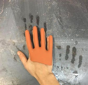 Sara Mejia Kriendler: Sangre Y Sol - The Chimney