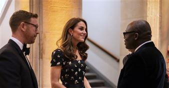 Duchess of Cambridge Joins Jenny Saville and Grayson for NPG Gala