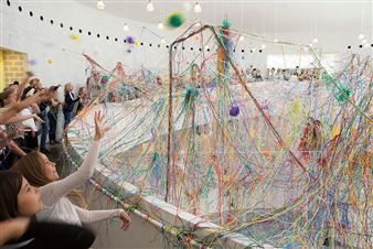 Garage Museum of Contemporary Art Opens "Bureau Des Transmissions"