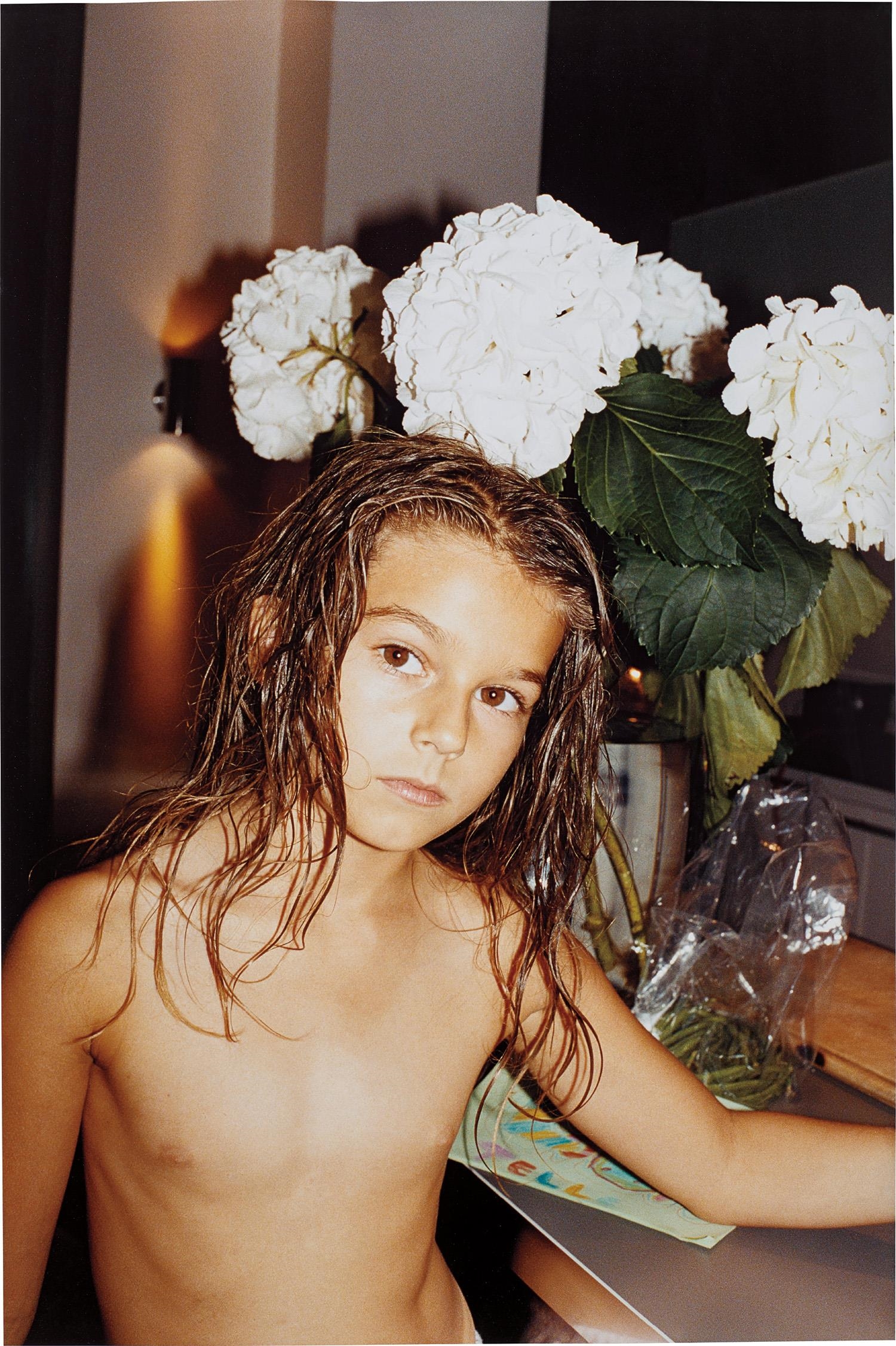 Lola with Nits by Juergen Teller, 2005