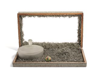 Pin Box - Lucas Samaras