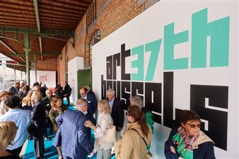 Art Brussels Weaves a Spell as Galleries Cash in on the Textile and Tapestry Trend