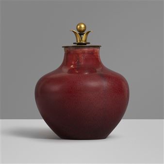 lidded vessel - Knud Holst Andersen