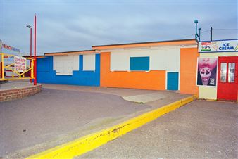 Turner Contemporary Opens a Major Exhibition Looking at British Seaside from 1950s to Presen