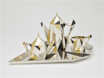 A Silver Exhibition’s Classist Undertones