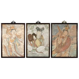 SUITE DE TROIS PEINTURES VERTICALES - Ming Dynasty, 17th Century