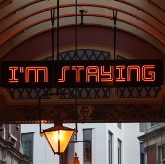 I'm Staying - ’éٰԲè