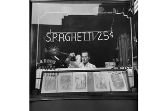 Monroe Gallery of Photography Announced the Death of Photographer Ida Wyman